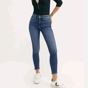 We the Free People Raw Hem High Rise Jeggings in Capri Blue Size 26